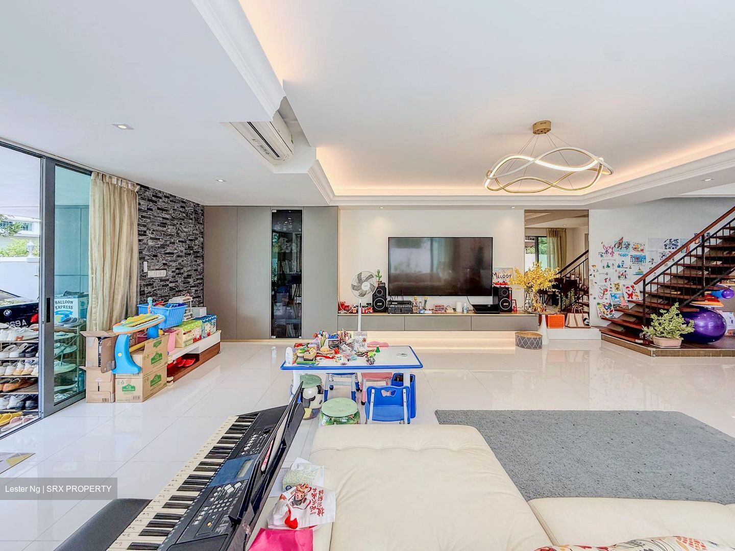 Vaughan Garden (D13), Terrace #504456971